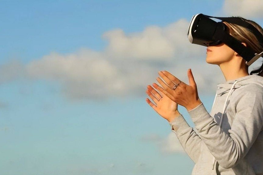 国外将VR用于治疗心理疾病