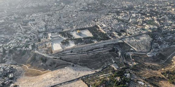 耶路撒冷上空的观光飞行