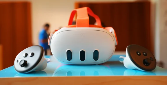 专业角度说下加装近视镜片